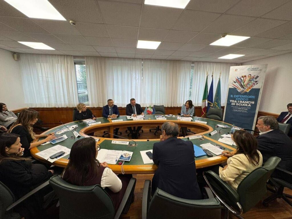 Formazione, alla Regione Lazio torna ‘il difensore civico sui banchi di scuola’
