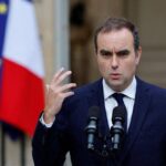 Francia, Lecornu: “La mia missione è terminata, nuovo premier in 48 ore”