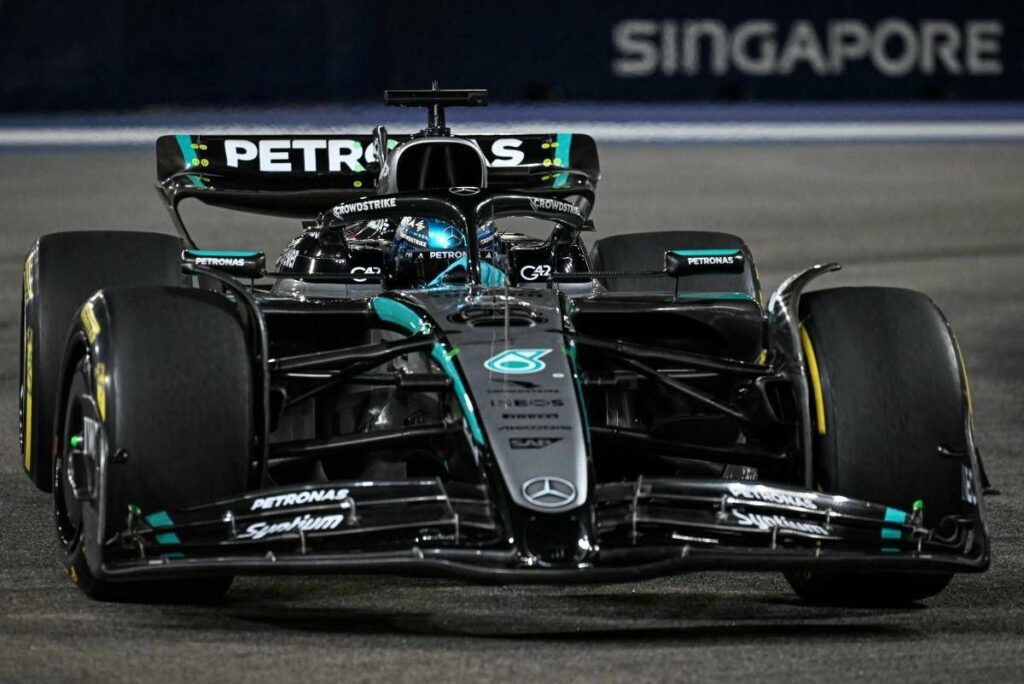 Gp Singapore: Norris trionfa davanti a Verstappen, alla McLaren il titolo costruttori. Ordine di arrivo e classifica piloti aggiornata