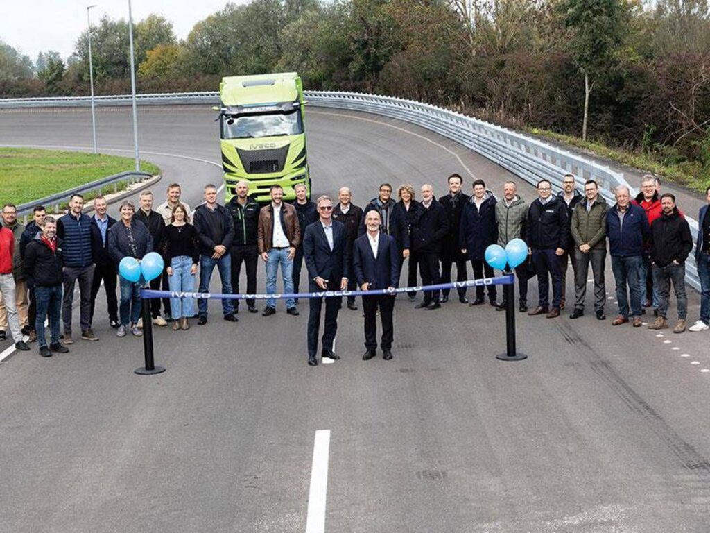 IVECO Group inaugura la nuova pista prove di Ulm