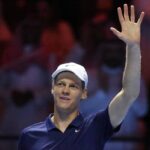 Ingiocabile Sinner, Altmaier dominato a Vienna. Ora c’è il derby con Cobolli