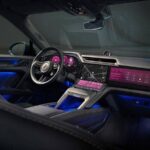 La Porsche Cayenne Electric ridefinisce gli interni del futuro