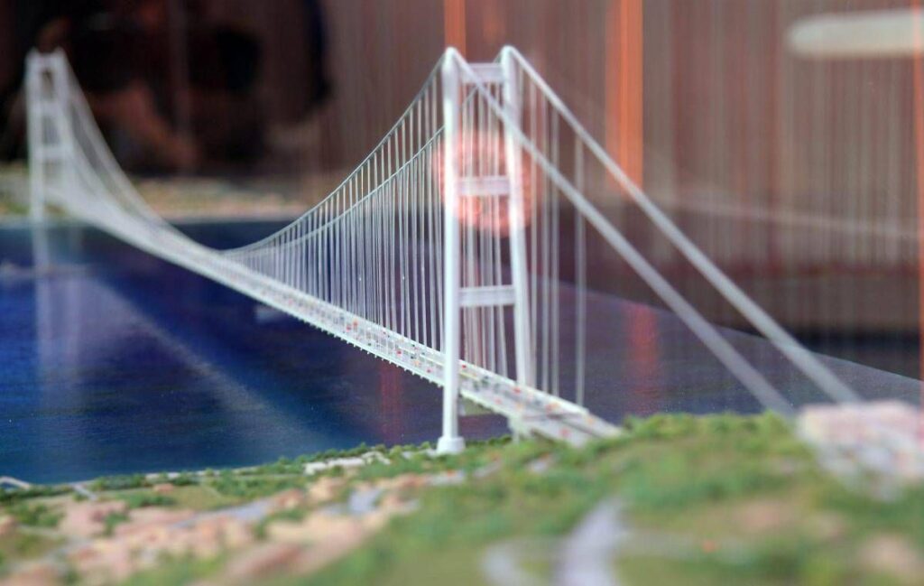 Ponte sullo Stretto, Salvini: “Toni più bassi? Non mi interessano gli scontri”