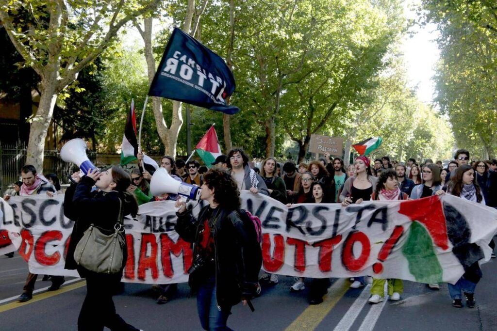Sciopero generale e manifestazioni oggi in tutta Italia per Gaza e Flotilla: le news in diretta