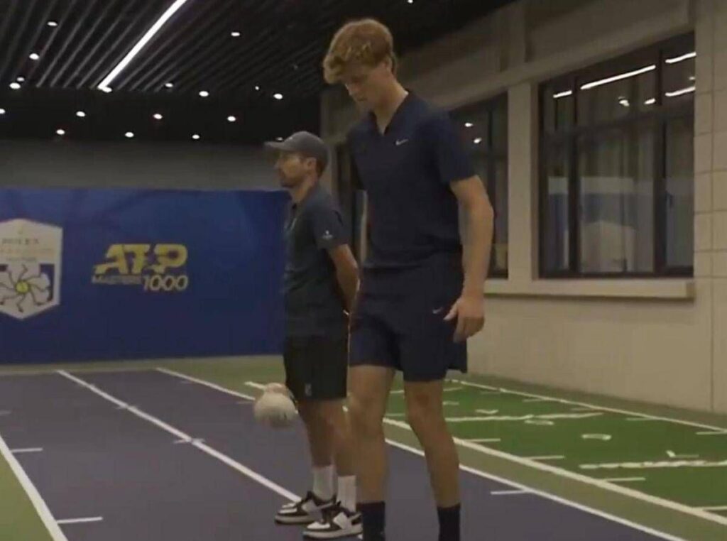 Sinner solito fenomeno anche con… il pallone: che numeri prima del match con Griekspoor