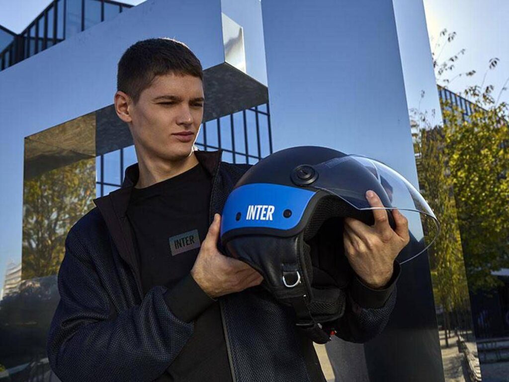 Solo l’Inter in testa: i caschi nerazzurri di Tucano Urbano