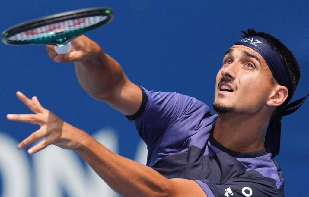 Sonego batte Kovacevic e vola ai quarti