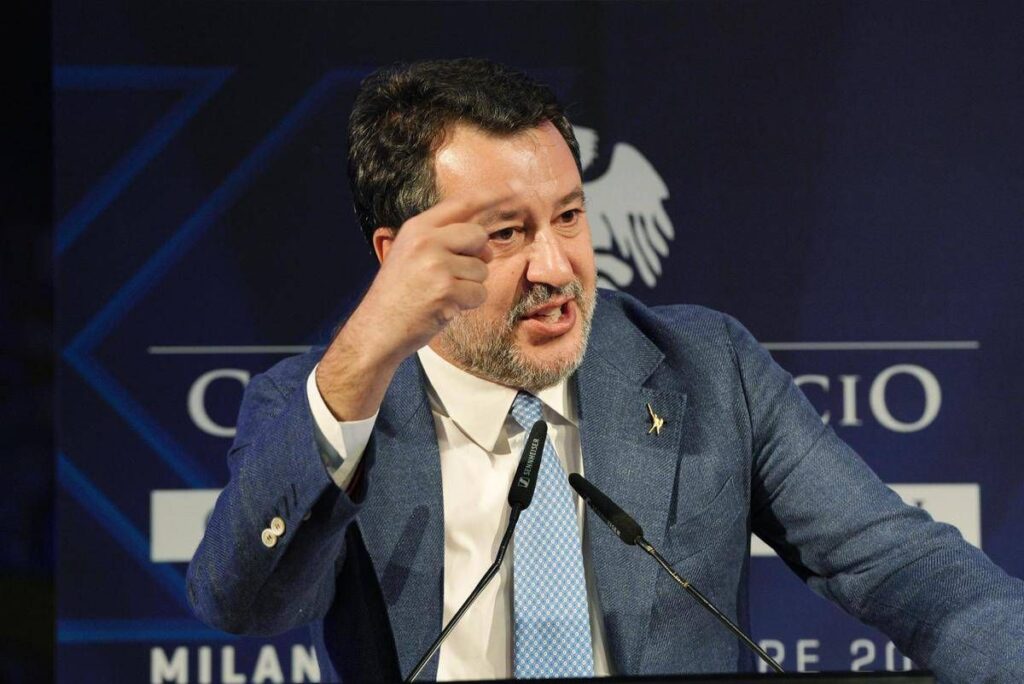 Tassa sulle banche, Salvini a Patuelli: “Per ogni lamentela chiederemo 1 miliardo in più”