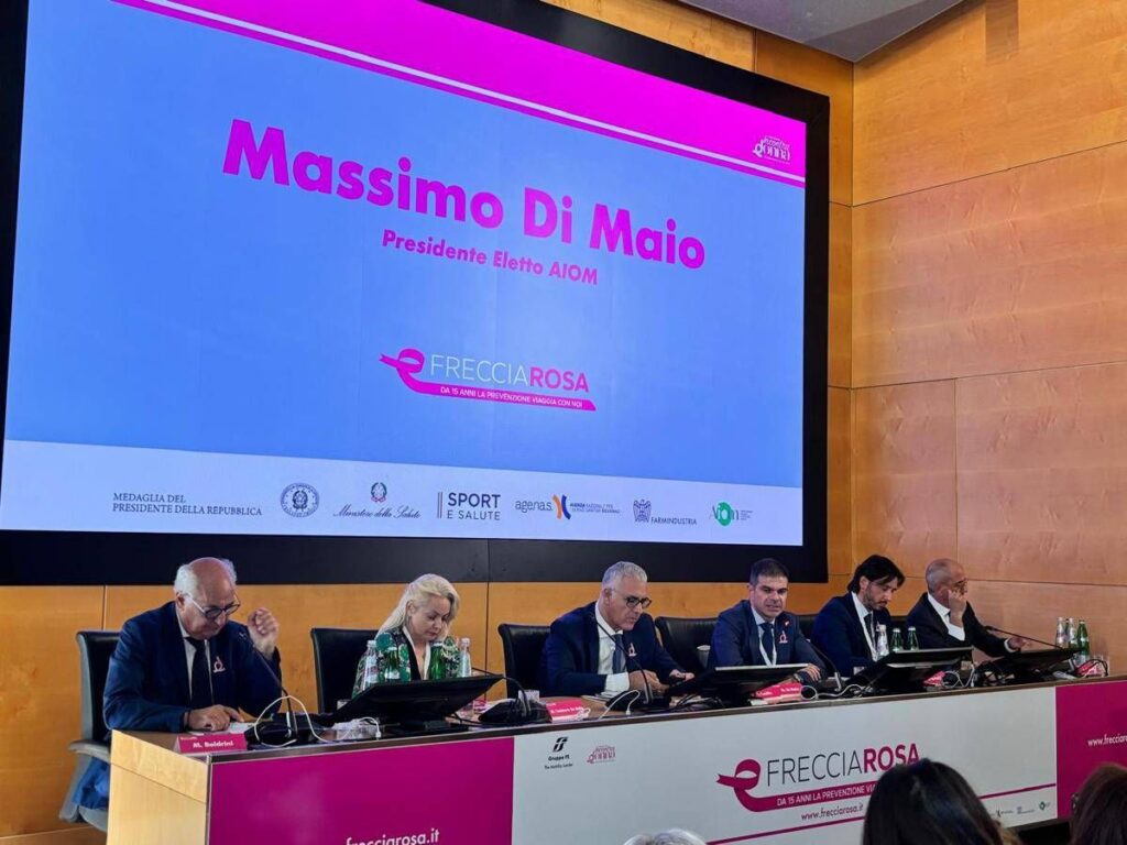 Torna FrecciaRosa, da 15 anni prevenzione cancro seno viaggia in treno