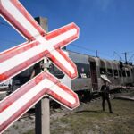 Ucraina, Zelensky: “Attacco con drone russo su una stazione, almeno 30 feriti”