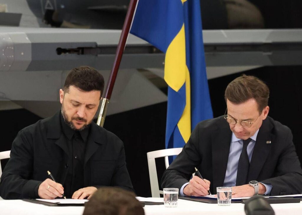 Ucraina e Gripen, i ‘Grifoni’ supersonici che la Svezia darà a Kiev