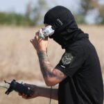 Ucraina, raid russi nella notte con droni e missili. Kiev colpisce raffineria a Krasnodar