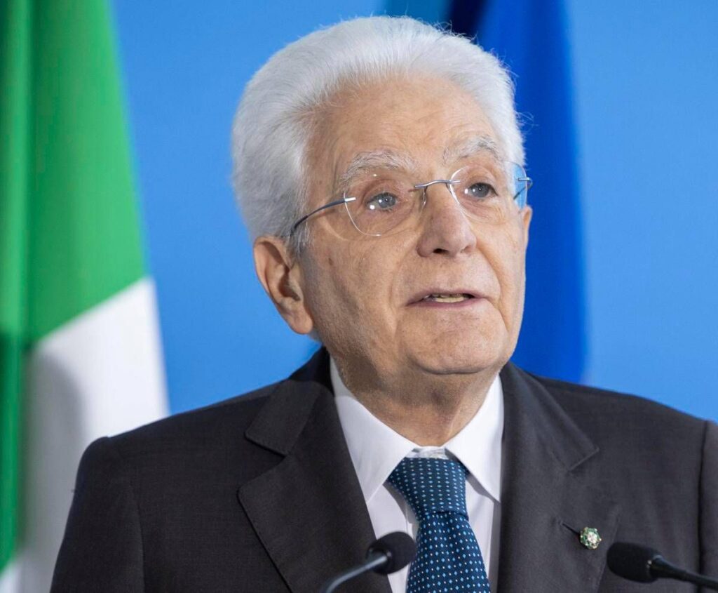 Ue, Mattarella: “Carenza di un’azione comune adeguata indebolisce tutti, non possiamo permettercelo”
