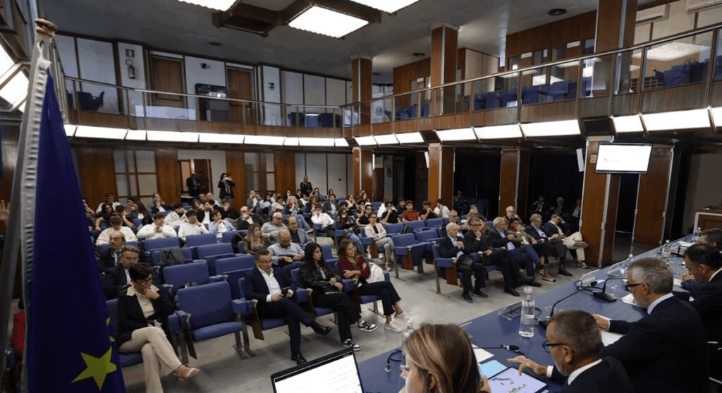 Unioncamere, invecchiano le piccole imprese italiane, 10,7% titolari over 70   