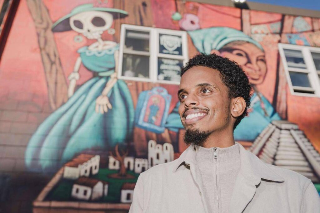 Anche Minneapolis ha il ‘suo’ Mamdani, il socialista islamico Fateh tenta il ribaltone