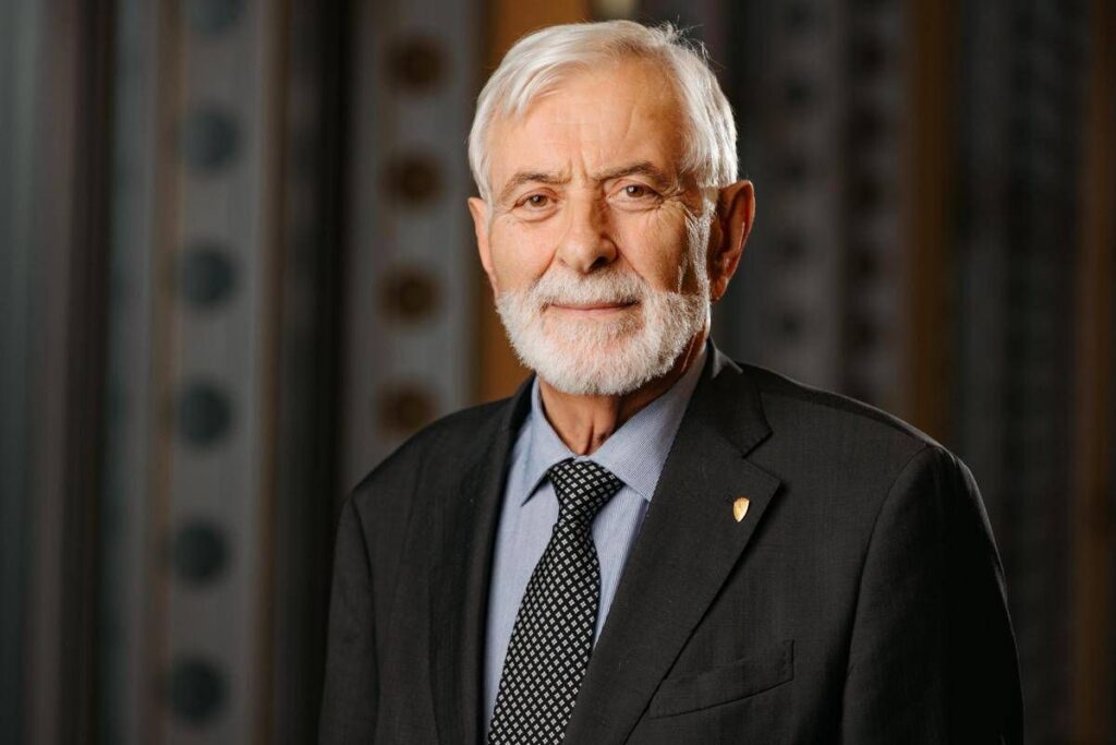 Anvcg, Vigne riconfermato presidente nazionale: “Diritto umanitario unica difesa per i civili nei conflitti”