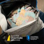 Appalti per l’energia, scandalo in Ucraina: coinvolti ministro ed ex socio Zelensky