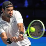 Atp Finals, anche Berrettini si allena a Torino. Prima il calcio tennis, poi il saluto con l’ex coach Santopadre