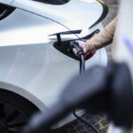 Auto elettriche, oggi il nuovo click day per gli incentivi