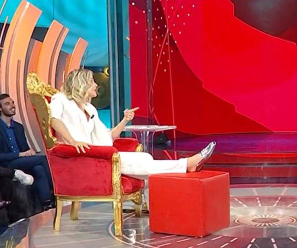 Ballando con le stelle, Fialdini e l’infortunio: “Risonanza magnetica e saprò”