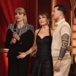 D’Urso show a Ballando, in lacrime per la madre poi attacca: “Dette cose non vere”