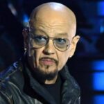 Enrico Ruggeri: “Cantanti di oggi tutte brave ma senza spessore”