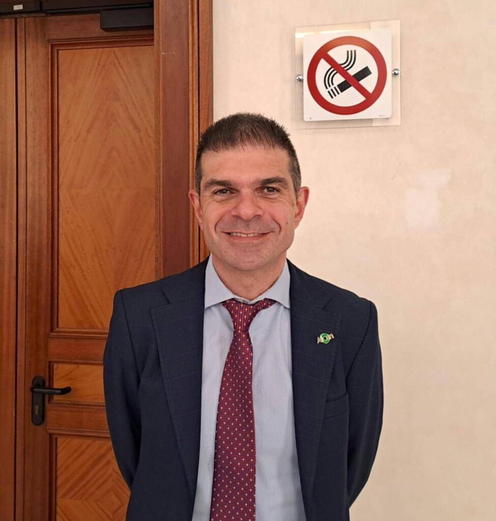 Fumo: Di Maio (Aiom), ‘con aumento prezzo sigarette più soldi per Ssn e prevenzione’