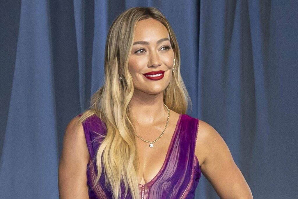 Hilary Duff torna dopo 10 anni, è arrivato il singolo ‘Mature’