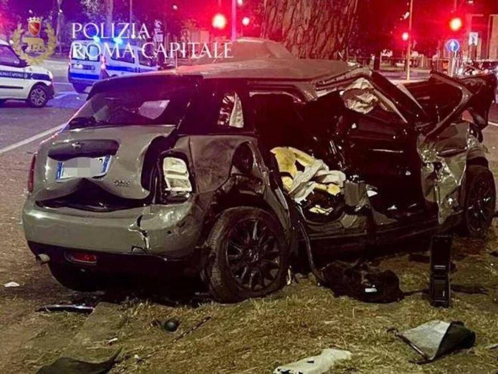 Incidente sulla Colombo, l’amica di Beatrice Bellucci è fuori dalla terapia intensiva: prognosi sciolta
