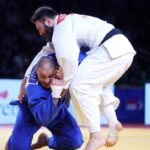 Judo, la Federazione Internazionale riammette i russi con inno e bandiera: è la prima a farlo