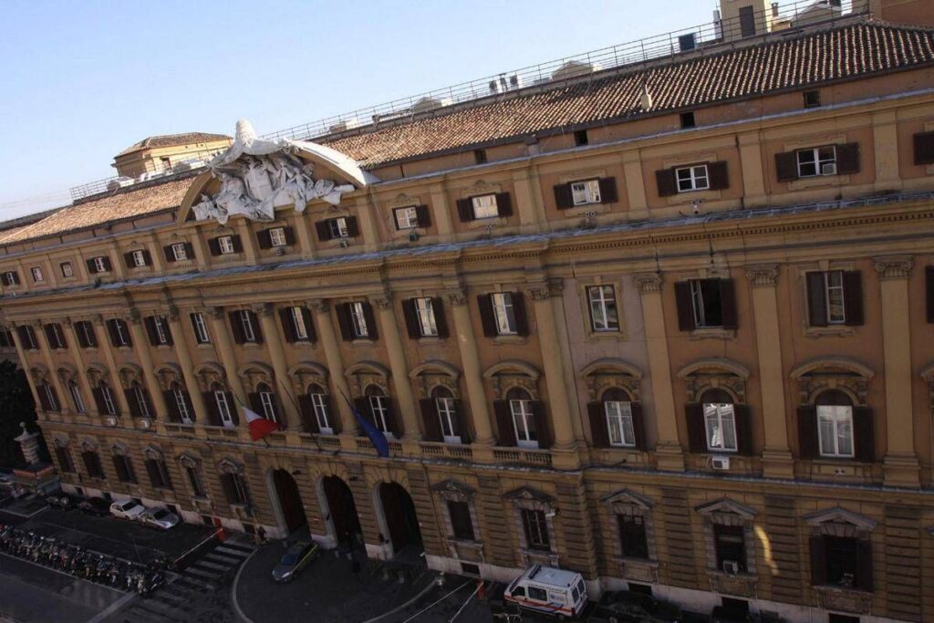 Manovra, dalla Cgil a Confindustria: ecco i punti deboli per sindacati e imprese