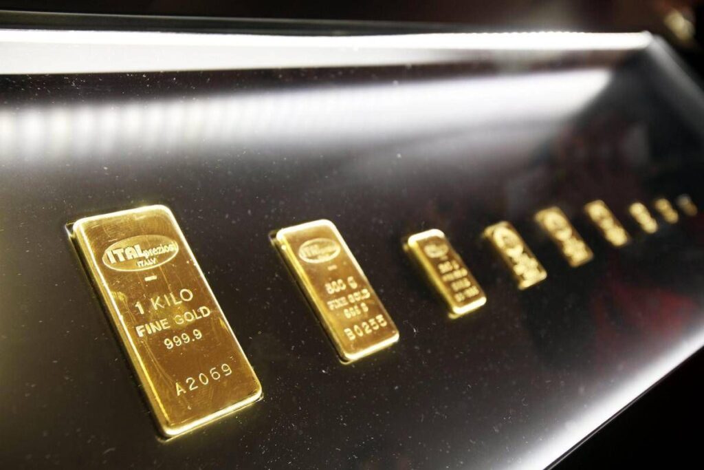 Manovra, ipotesi tassa sull’oro: in Italia circa 167 miliardi tra monete e lingotti