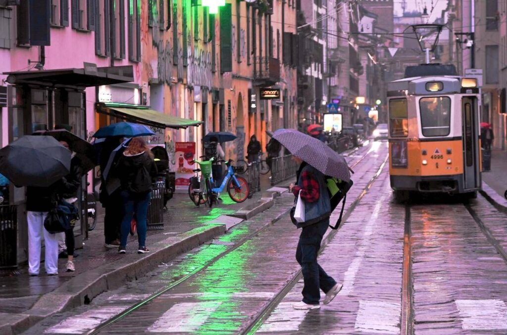 Meteo, si apre la ‘porta Atlantica’: in arrivo nubifragi e rischio eventi estremi