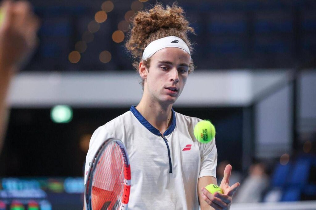 Mika Brunold, il tennista che ha fatto coming out: “Nascondermi non è un’opzione”