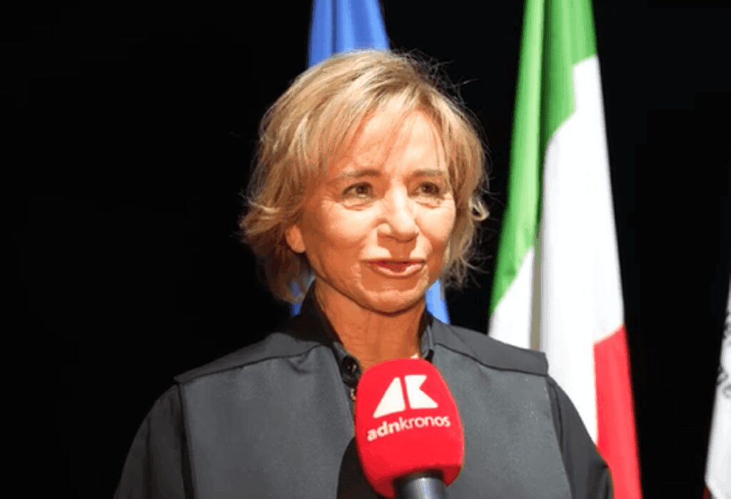 Moda, Ferretti: “Linguaggio universale e specchio della società, ai giovani dico di non arrendersi”