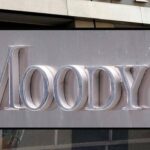 Moody’s alza il rating dell’Italia a Baa2: outlook passa a stabile