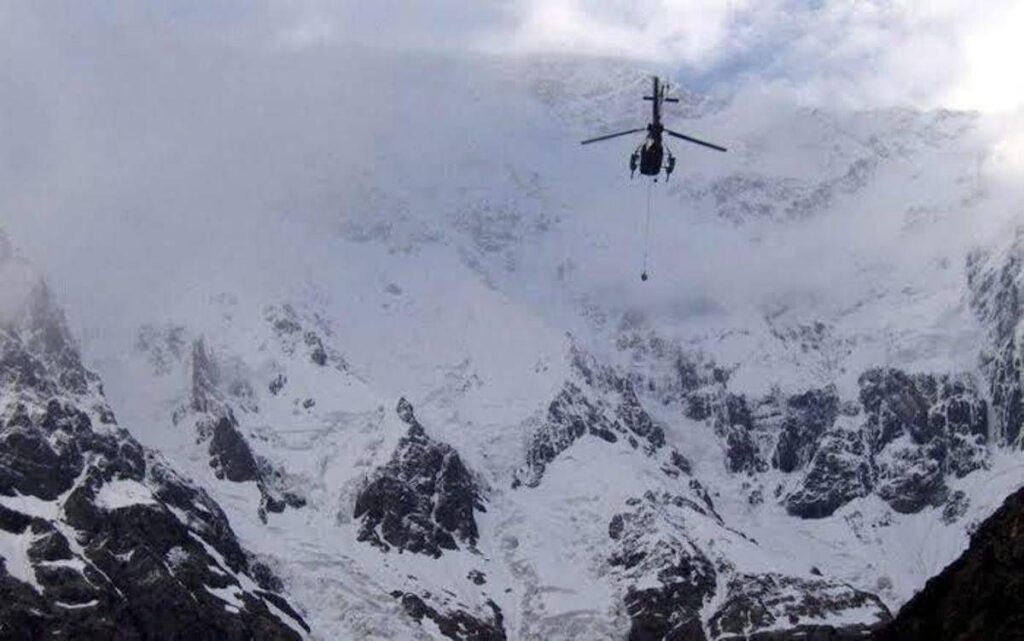 Nepal, sospese ricerche degli alpinisti dispersi: tra loro anche l’abruzzese Marco Di Marcello