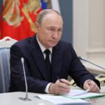 Putin, lo show e il messaggio: “Ecco le super armi della Russia”