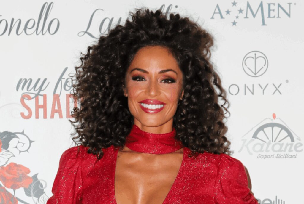 Raffaella Fico è incinta, l’annuncio a Verissimo: “Ho trovato il vero amore”