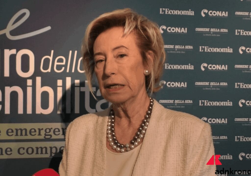 Rifiuti, Moratti: “Modello italiano del riciclo è esempio in Europa”