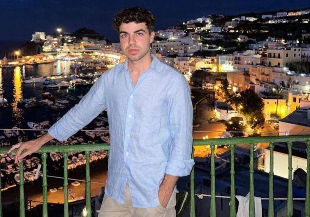 Roma, 27enne precipitato da b&b. Il legale della famiglia: “Escludiamo suicidio, vogliamo verità”