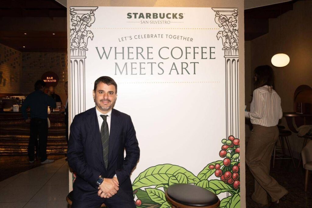 Roma, Angelucci (Comune): “Flagship store Starbucks S.Silvestro luogo innovativo”