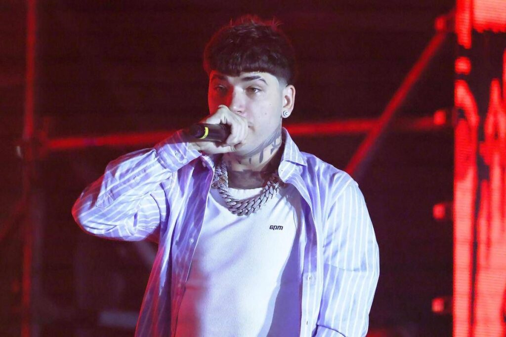 Shiva di nuovo papà, mistero sulla mamma. L’ex compagna: “Non fatemi domande”