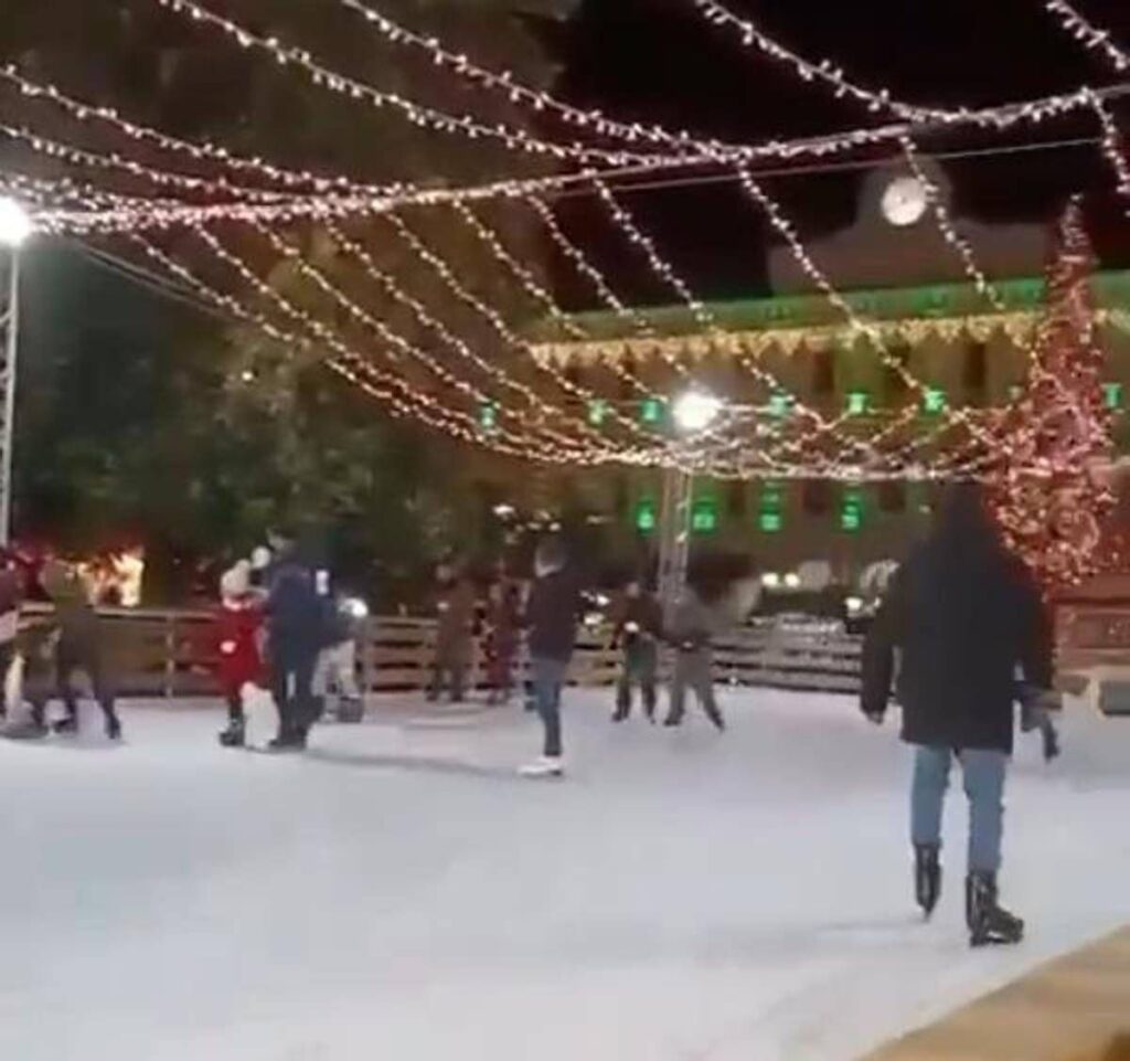 Campobasso, si pattina sulle note di Faccetta Nera: scoppia la polemica