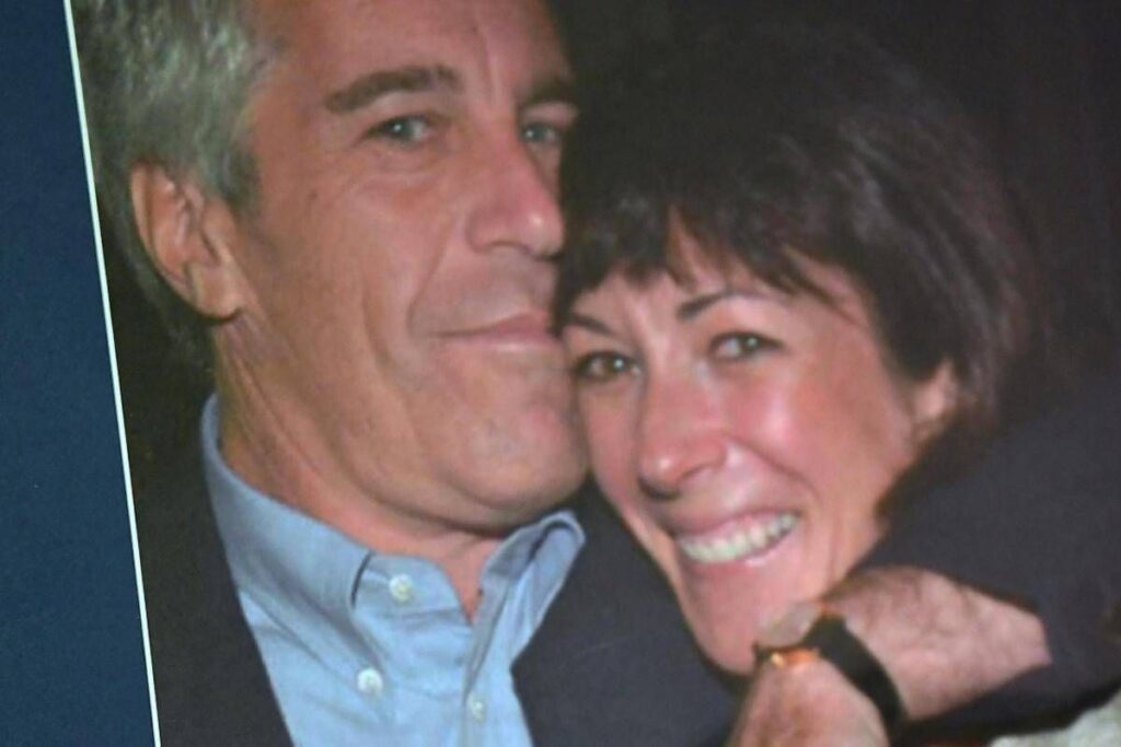 Caso Epstein, fratello Ghislaine Maxwell: “Da Trump ci aspettiamo la grazia”