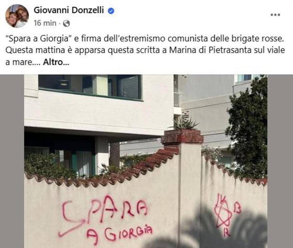 Donzelli pubblica foto scritta su muro: “‘Spara a Giorgia’ a firma Br, non ci fermeremo”