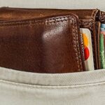 Foggia, migrante trova portafoglio con 500 euro e lo riconsegna alla Polizia Locale