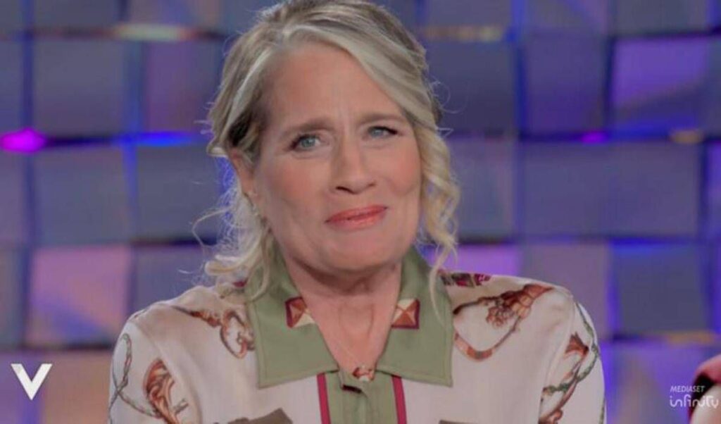 Heather Parisi a Verissimo chiude il ‘caso Cuccarini’: “L’ho scoperta io, tra noi mai problemi”