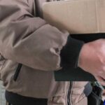 Manovra, Urso: “Tassa su piccoli pacchi? E’ per la consegna di quelli che arrivano dalla Cina”