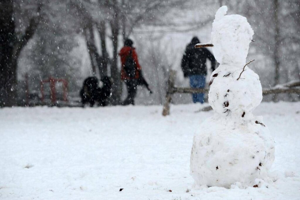 Meteo, neve in arrivo sull’Italia: a Natale passerà anche un ciclone